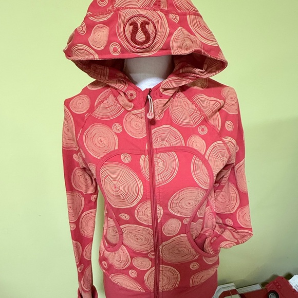 lululemon athletica Sweaters - lululemon athletica Pink Patterned Sweater